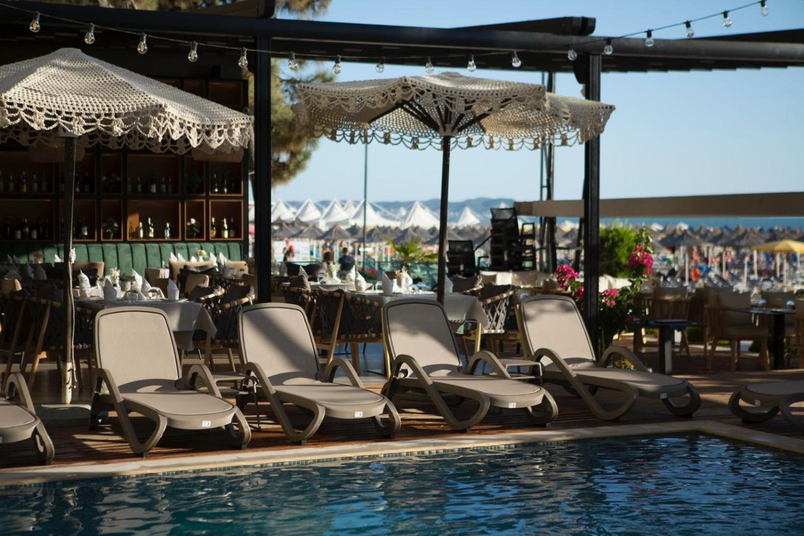 Albanian Star Hotel Kryemedhej Экстерьер фото